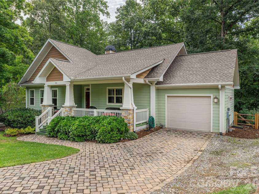 308 Fennel Dun Circle, Biltmore Lake, NC 28715.  MLS# CAR4417484, YatesRealty ID 46495. 