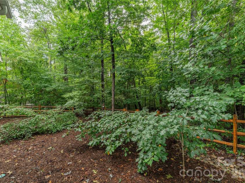 308 Fennel Dun Circle, Biltmore Lake, NC 28715.  MLS# CAR4417484, YatesRealty ID 46495. 