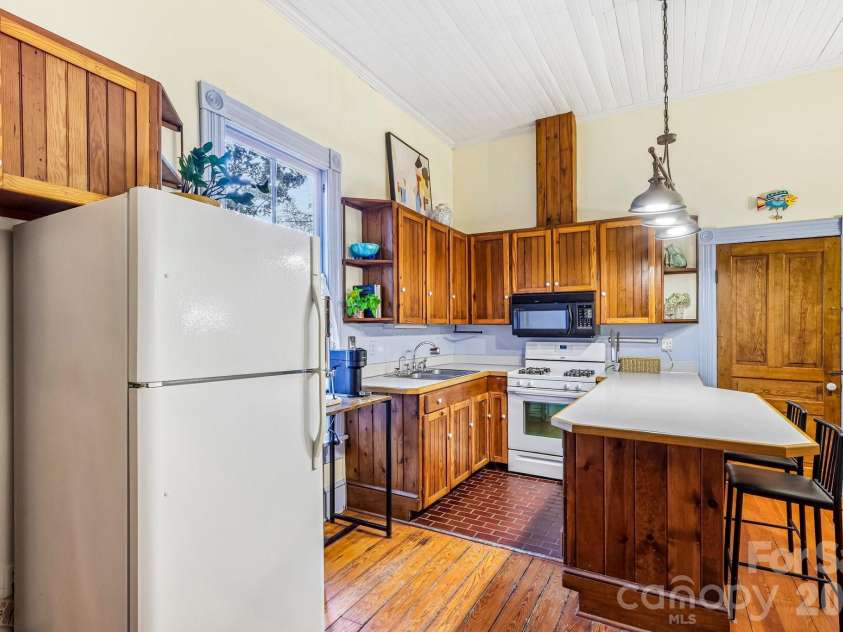 29 Tribune Avenue, Concord, NC 28025.  MLS# CAR4394507, YatesRealty ID 46497. 