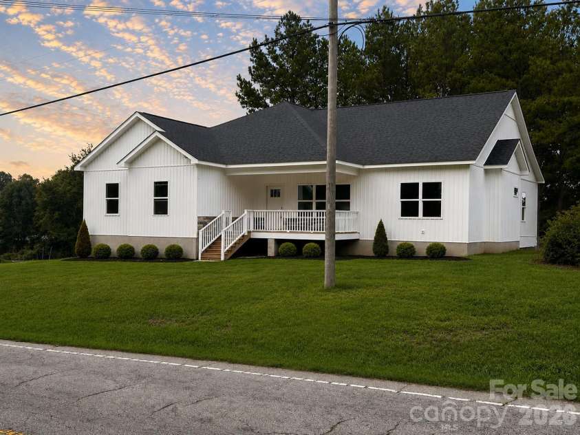 1569 Ridge Road, Salisbury, NC 28144.  MLS# CAR4383289, YatesRealty ID 46498. A.I. Enhanced
