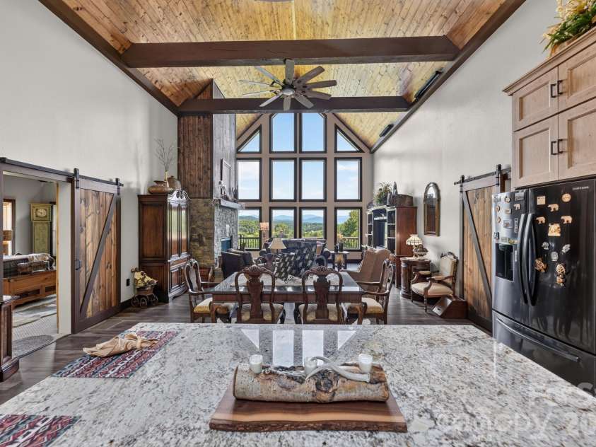 100 Brookstone Mountain Trail, Franklin, NC 28734.  MLS# CAR4417171, YatesRealty ID 46499. 