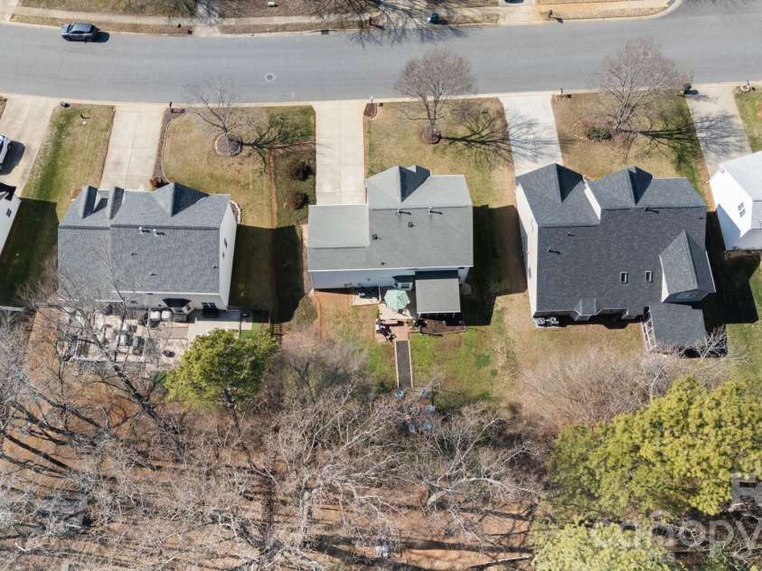 6904 Reedy Creek Road, Charlotte, NC 28215.  MLS# CAR4335977, YatesRealty ID 4650. 