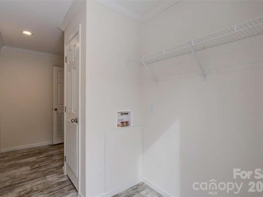 978 Old York Road, Chester, SC 29706.  MLS# CAR4343132, YatesRealty ID 4650. 