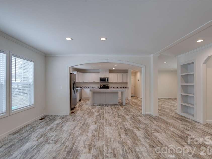 978 Old York Road, Chester, SC 29706.  MLS# CAR4343132, YatesRealty ID 4650. 