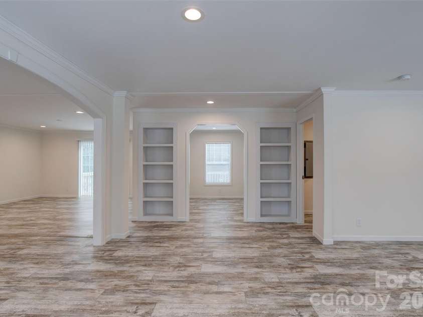 978 Old York Road, Chester, SC 29706.  MLS# CAR4343132, YatesRealty ID 4650. 