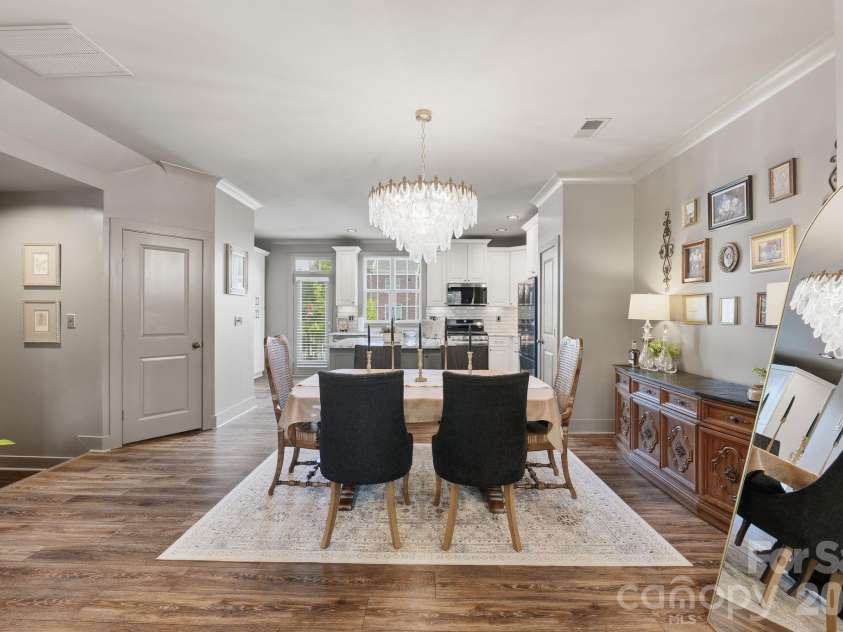 9122 Oban Passage Drive, Charlotte, NC 28273.  MLS# CAR4410306, YatesRealty ID 46501. 