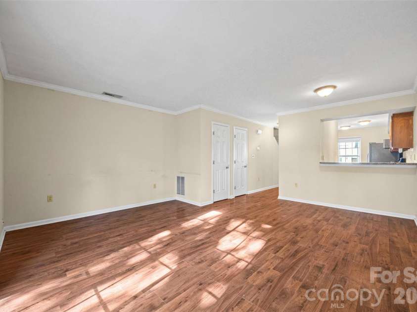 304 Heritage Parkway, Fort Mill, SC 29715.  MLS# CAR4413047, YatesRealty ID 46502. 