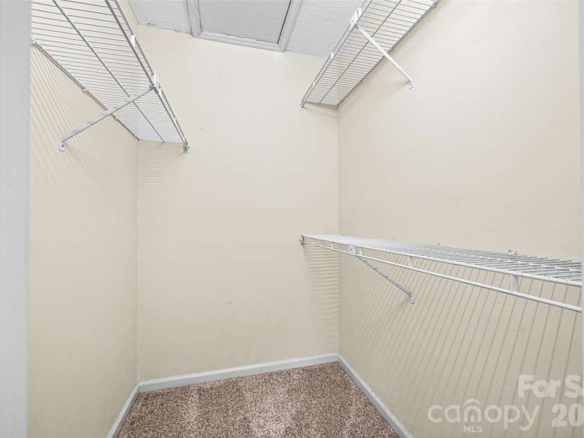 304 Heritage Parkway, Fort Mill, SC 29715.  MLS# CAR4413047, YatesRealty ID 46502. 