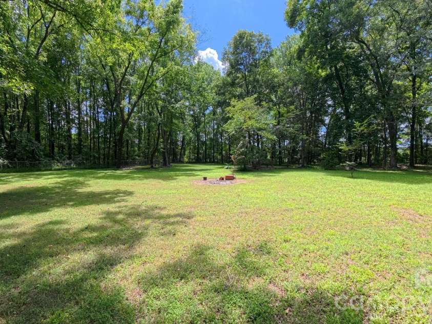 3550 Tree Line Drive, Rock Hill, SC 29732.  MLS# CAR4417396, YatesRealty ID 46503. 