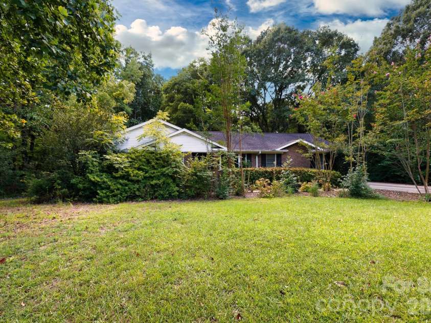3550 Tree Line Drive, Rock Hill, SC 29732.  MLS# CAR4417396, YatesRealty ID 46503. Current view of the home