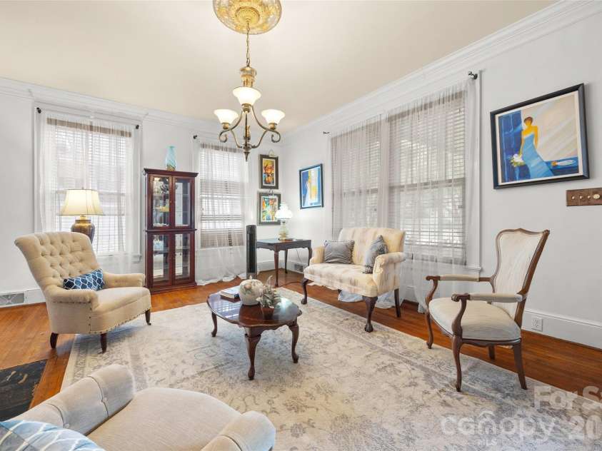 170 York Street, Chester, SC 29706.  MLS# CAR4406696, YatesRealty ID 46504. 
