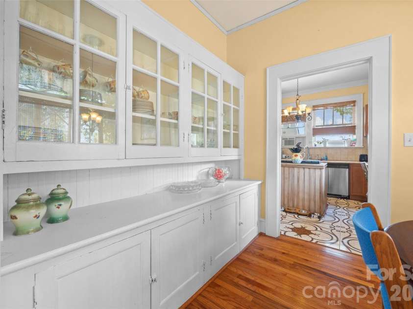170 York Street, Chester, SC 29706.  MLS# CAR4406696, YatesRealty ID 46504. 