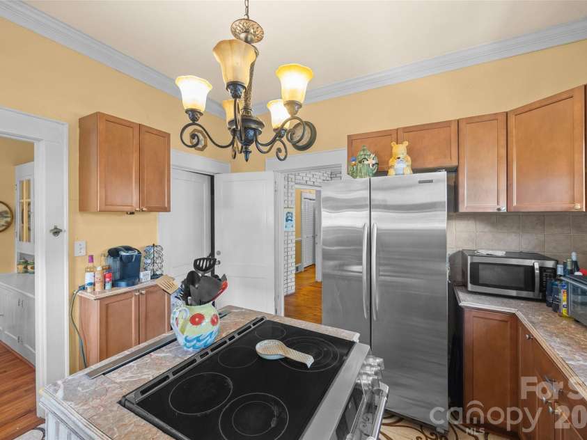 170 York Street, Chester, SC 29706.  MLS# CAR4406696, YatesRealty ID 46504. 