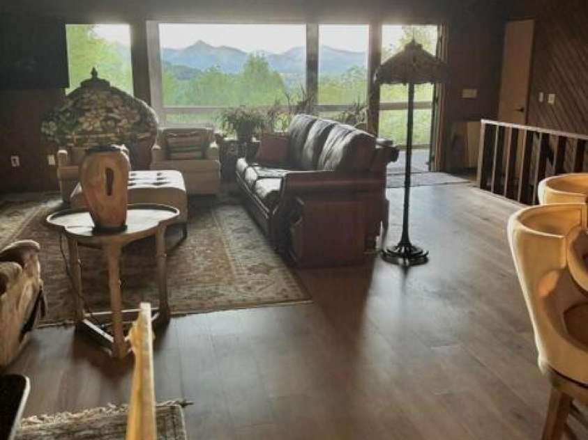 70 Calhoun Ridge Road, Waynesville, NC 28786.  MLS# CAR4417199, YatesRealty ID 46506. 