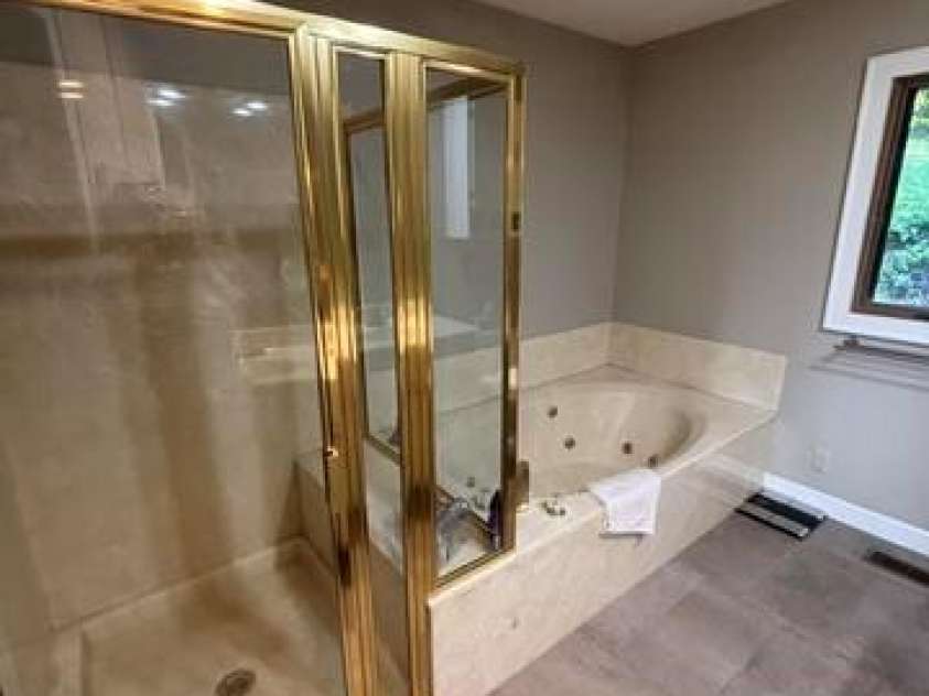 70 Calhoun Ridge Road, Waynesville, NC 28786.  MLS# CAR4417199, YatesRealty ID 46506. 