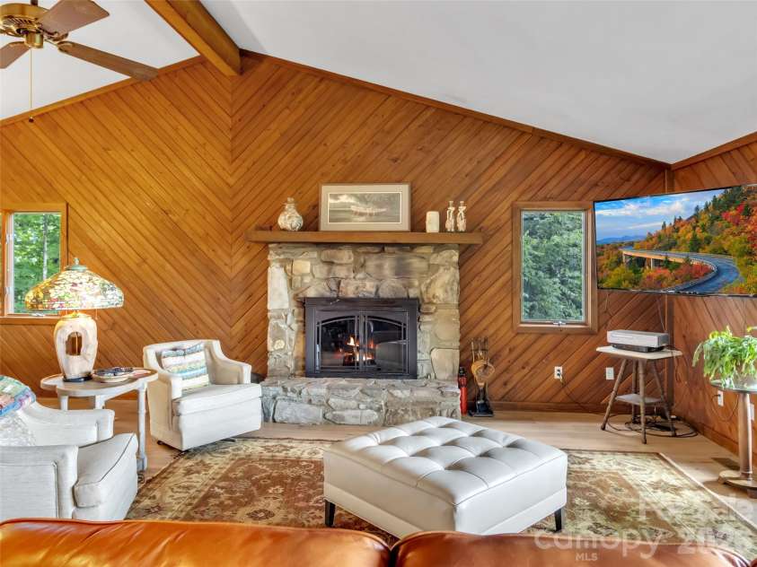 70 Calhoun Ridge Road, Waynesville, NC 28786.  MLS# CAR4417199, YatesRealty ID 46506. 