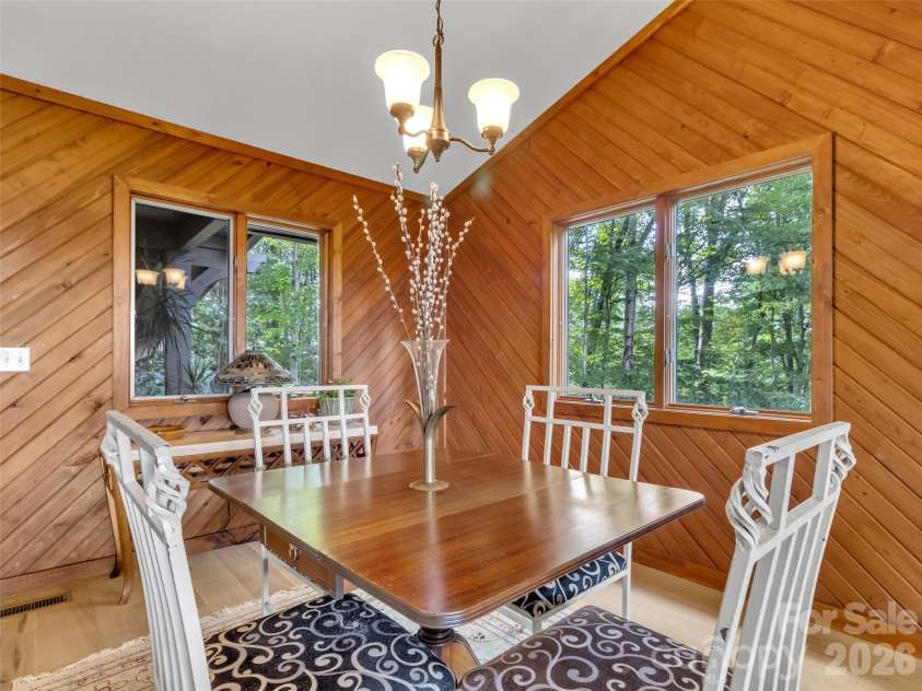 70 Calhoun Ridge Road, Waynesville, NC 28786.  MLS# CAR4417199, YatesRealty ID 46506. 
