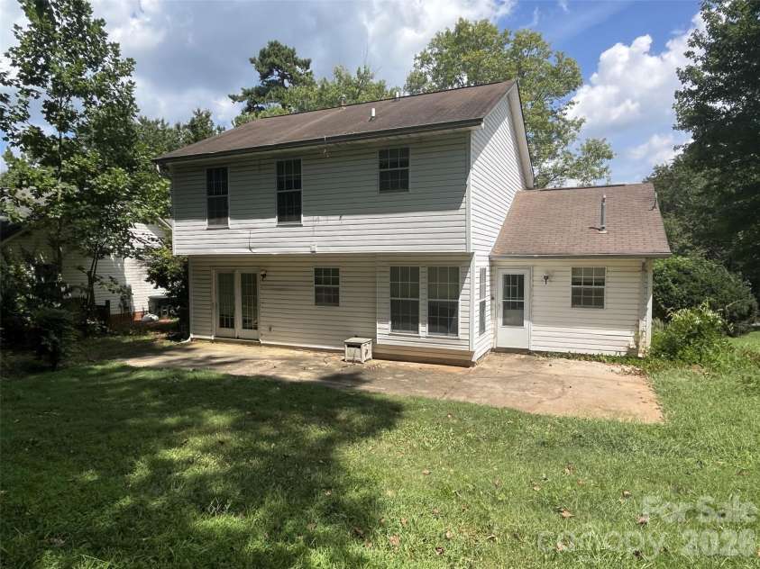 5326 Groveton Court, Charlotte, NC 28269.  MLS# CAR4417698, YatesRealty ID 46507. 