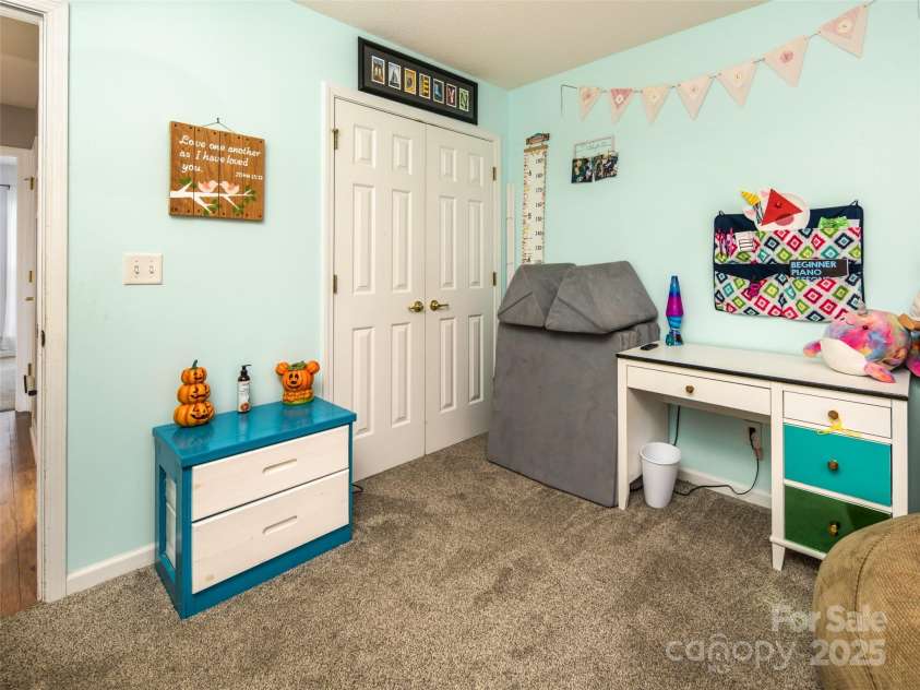 141 Black River Road, Fletcher, NC 28732.  MLS# CAR4310379, YatesRealty ID 4651. 