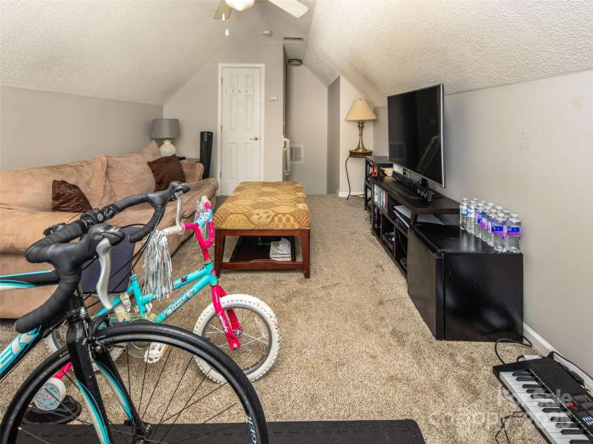 141 Black River Road, Fletcher, NC 28732.  MLS# CAR4310379, YatesRealty ID 4651. 