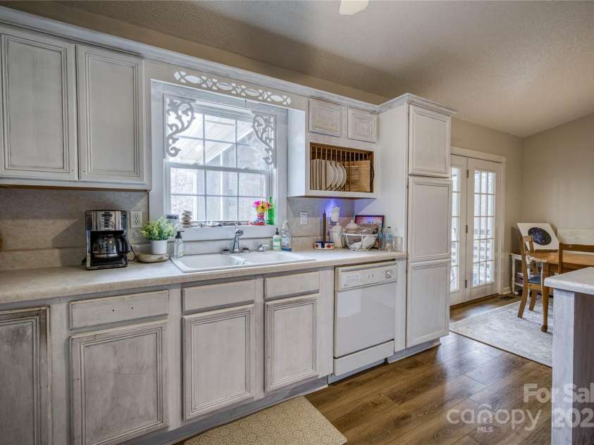 4381 Grover Place, Granite Falls, NC 28630.  MLS# CAR4225842, YatesRealty ID 4651. 