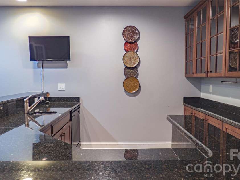 2262 Donnington Lane, Concord, NC 28027.  MLS# CAR4414174, YatesRealty ID 46510. Basement