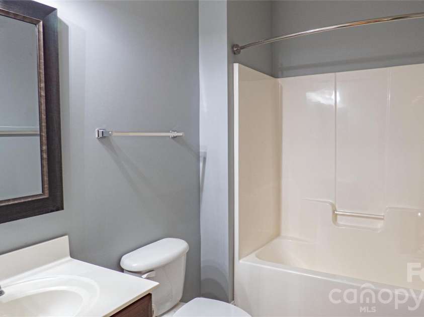 2262 Donnington Lane, Concord, NC 28027.  MLS# CAR4414174, YatesRealty ID 46510. Basement Full Bath