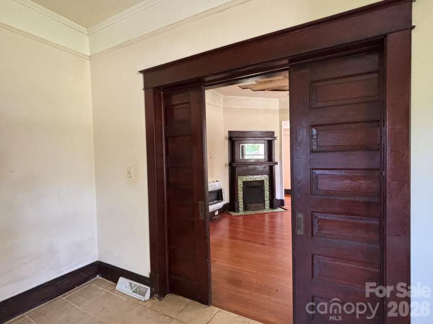 1612 Main Street, Salisbury, NC 28144.  MLS# CAR4417703, YatesRealty ID 46518. 
