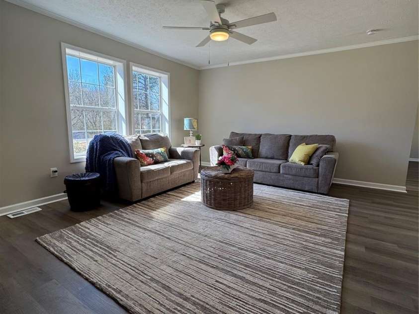 110 Amber Lane, Statesville, NC 28677.  MLS# CAR4226307, YatesRealty ID 4652. 