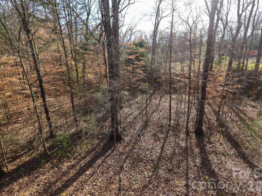 4806 Lynn Lee Circle, Charlotte, NC 28269.  MLS# CAR4334899, YatesRealty ID 4652. 