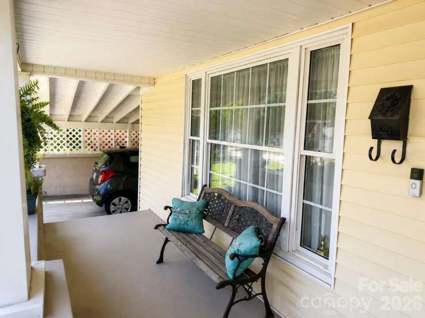 227 12th Street, Salisbury, NC 28144.  MLS# CAR4417641, YatesRealty ID 46521. 