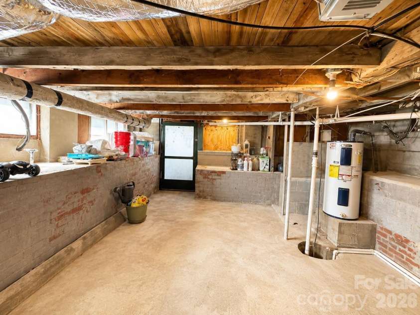227 12th Street, Salisbury, NC 28144.  MLS# CAR4417641, YatesRealty ID 46521. 