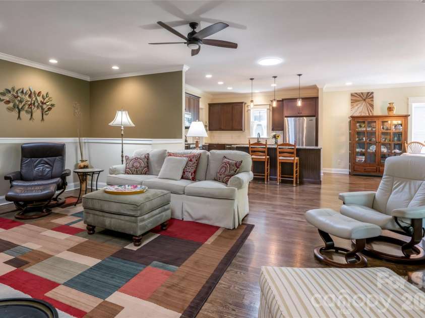 15 Stills Creek Loop, Fairview, NC 28730.  MLS# CAR4416249, YatesRealty ID 46525. 