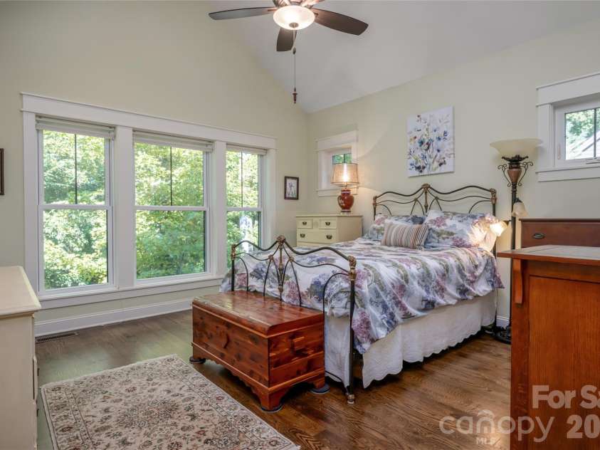 15 Stills Creek Loop, Fairview, NC 28730.  MLS# CAR4416249, YatesRealty ID 46525. 