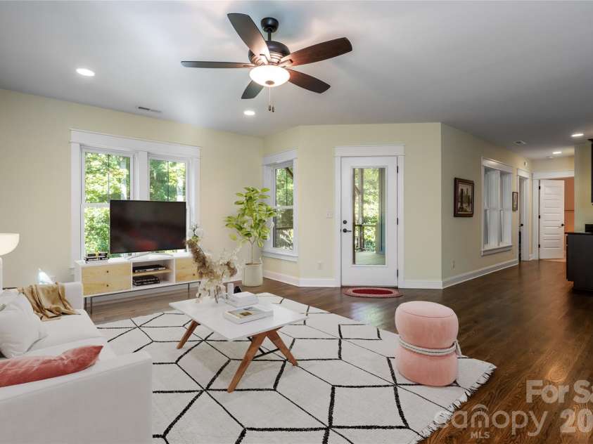 15 Stills Creek Loop, Fairview, NC 28730.  MLS# CAR4416249, YatesRealty ID 46525. 