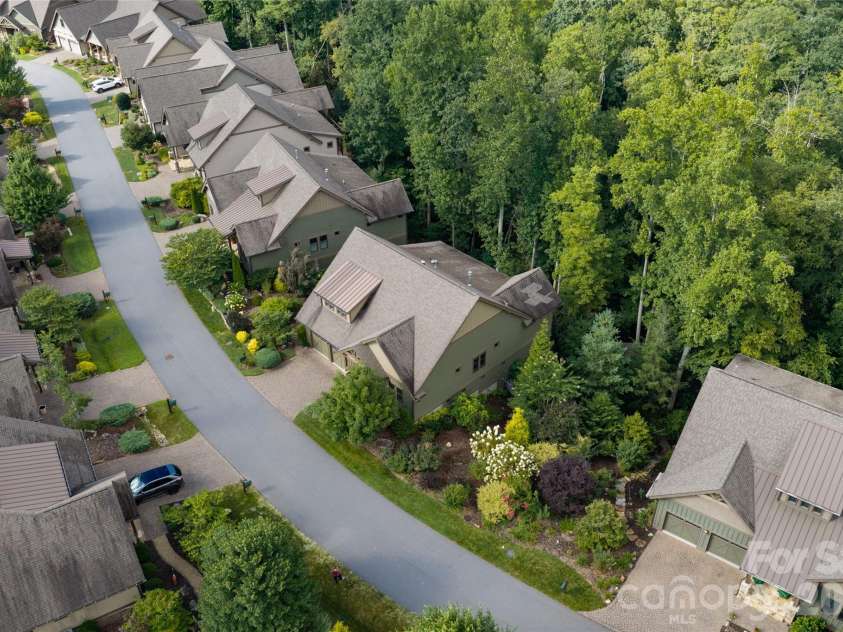 15 Stills Creek Loop, Fairview, NC 28730.  MLS# CAR4416249, YatesRealty ID 46525. 
