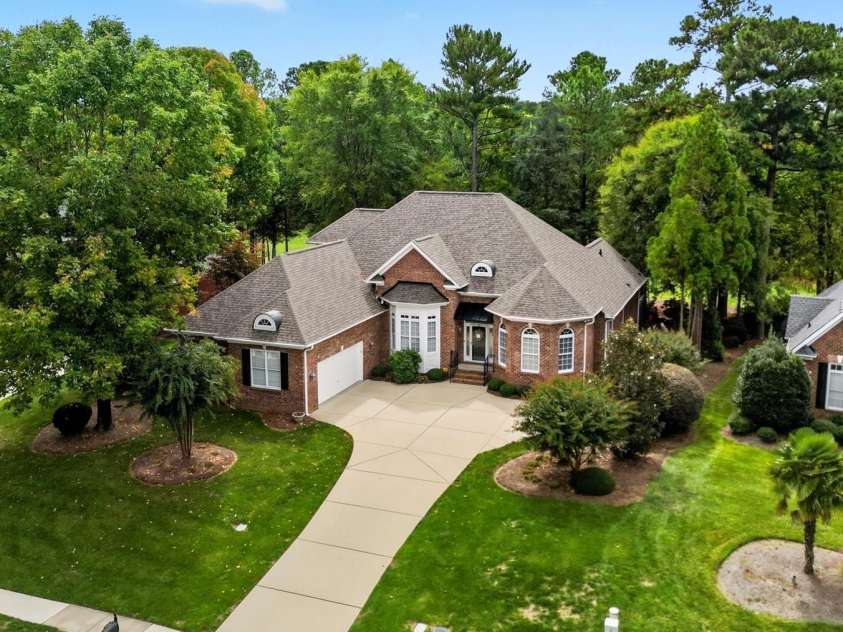 1314 Crooked Stick Drive, Rock Hill, SC 29730.  MLS# CAR4310285, YatesRealty ID 46526. Beautiful curb appeal. Large driveway with plenty of parking.