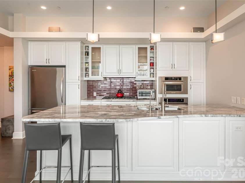 151 Haywood Street, Asheville, NC 28801.  MLS# CAR4257598, YatesRealty ID 4653. 