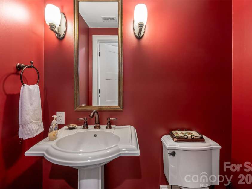 151 Haywood Street, Asheville, NC 28801.  MLS# CAR4257598, YatesRealty ID 4653. 