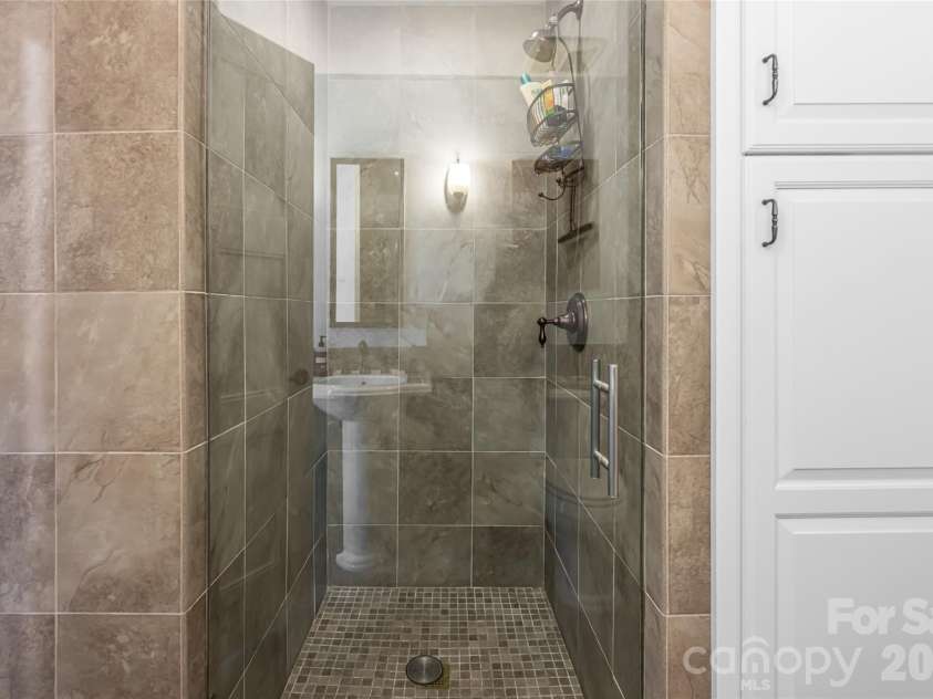 151 Haywood Street, Asheville, NC 28801.  MLS# CAR4257598, YatesRealty ID 4653. 