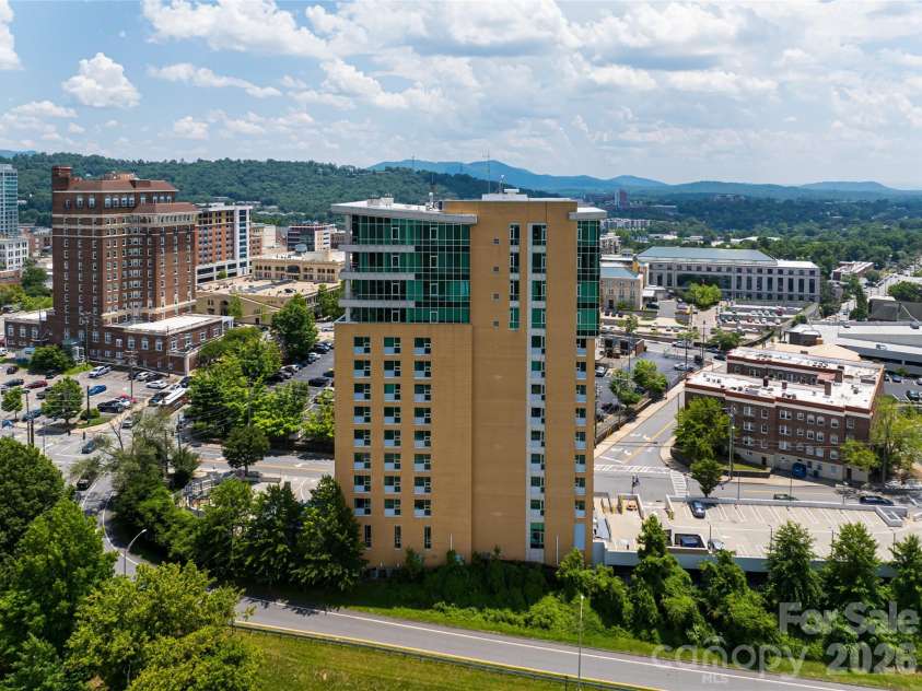 151 Haywood Street, Asheville, NC 28801.  MLS# CAR4257598, YatesRealty ID 4653. 