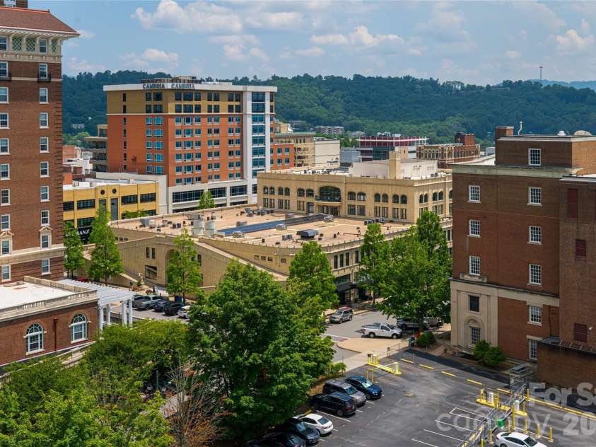 151 Haywood Street, Asheville, NC 28801.  MLS# CAR4257598, YatesRealty ID 4653. 
