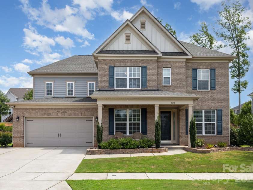8651 Shadetree Street, Huntersville, NC 28078.  MLS# CAR4284717, YatesRealty ID 4653. Front of home