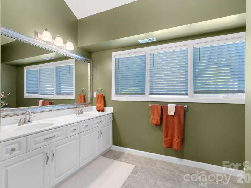 107 Spruce Lane, Zirconia, NC 28790.  MLS# CAR4417752, YatesRealty ID 46531. 
