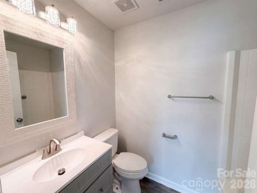 1412 Bells Knox Road, Charlotte, NC 28214.  MLS# CAR4417793, YatesRealty ID 46533. 