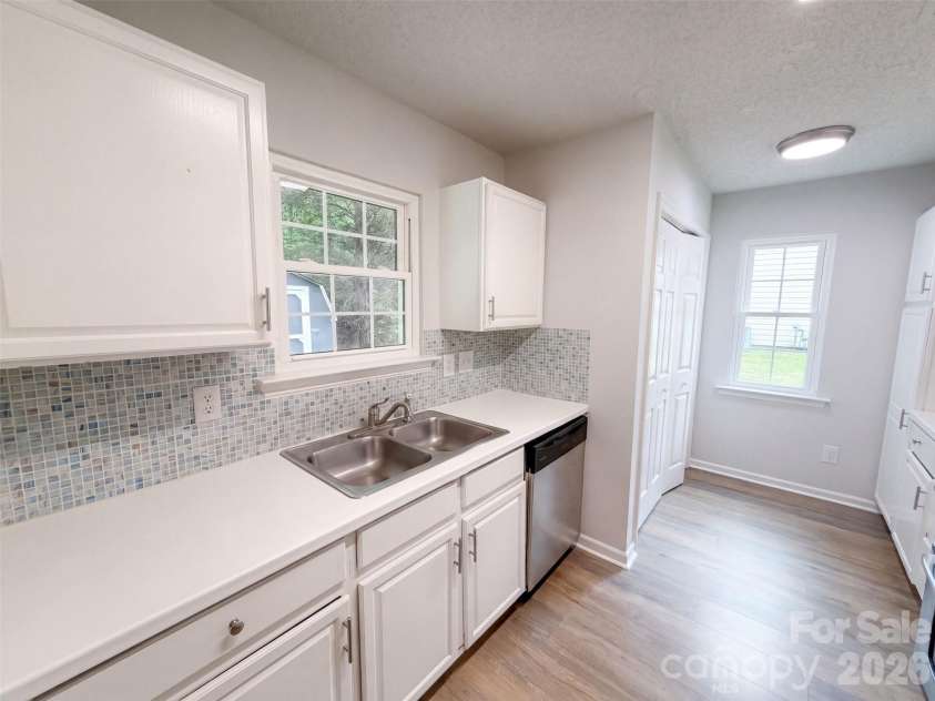 1412 Bells Knox Road, Charlotte, NC 28214.  MLS# CAR4417793, YatesRealty ID 46533. 