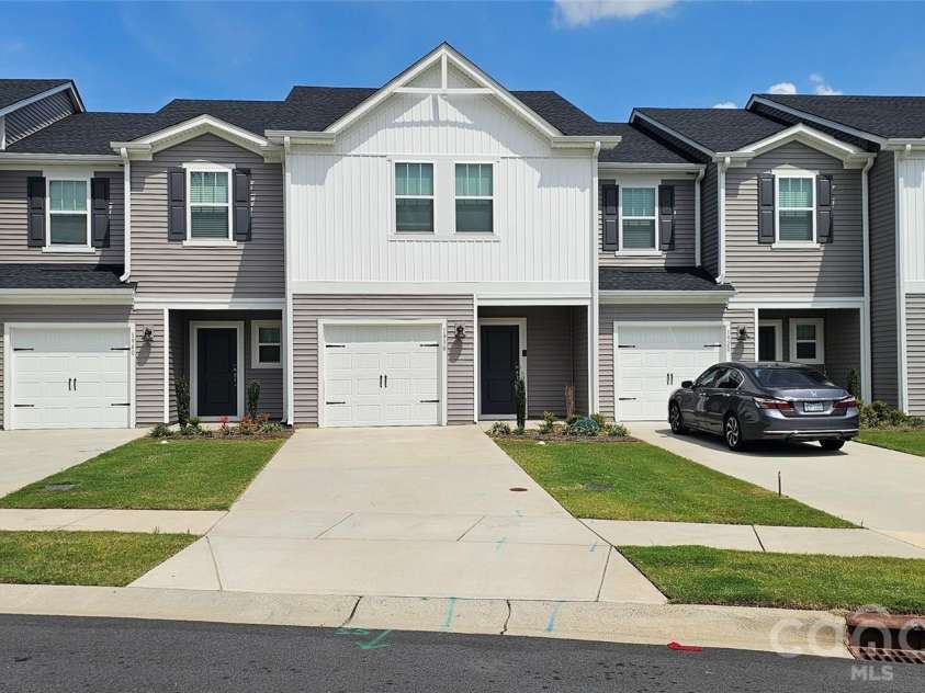 1930 Old Rivers Road, Kannapolis, NC 28027.  MLS# CAR4416456, YatesRealty ID 46534. 