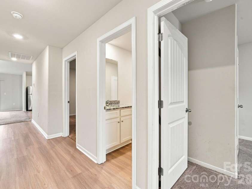 3325 Brighton Drive, Gastonia, NC 28052.  MLS# CAR4417796, YatesRealty ID 46536. 