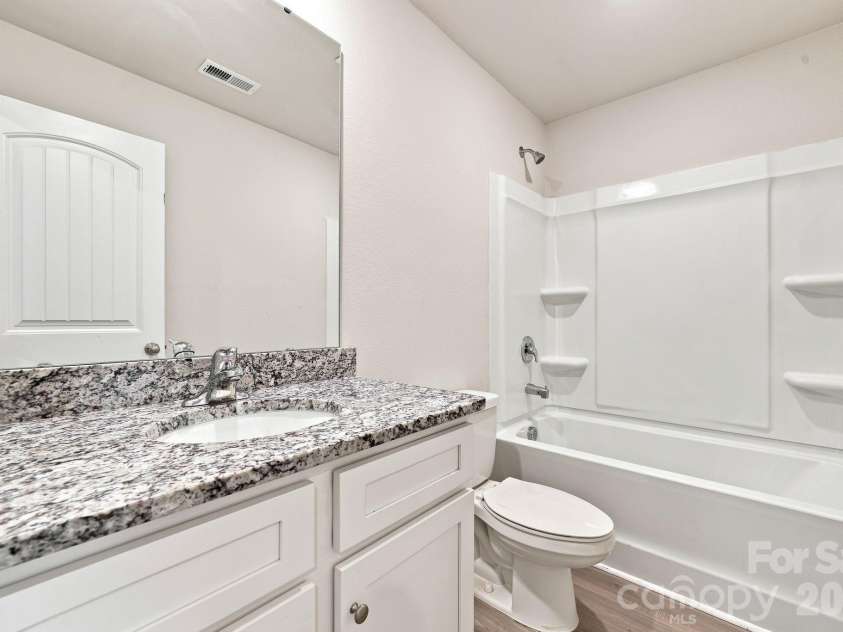 3325 Brighton Drive, Gastonia, NC 28052.  MLS# CAR4417796, YatesRealty ID 46536. 