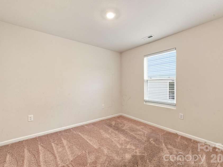 3325 Brighton Drive, Gastonia, NC 28052.  MLS# CAR4417796, YatesRealty ID 46536. 